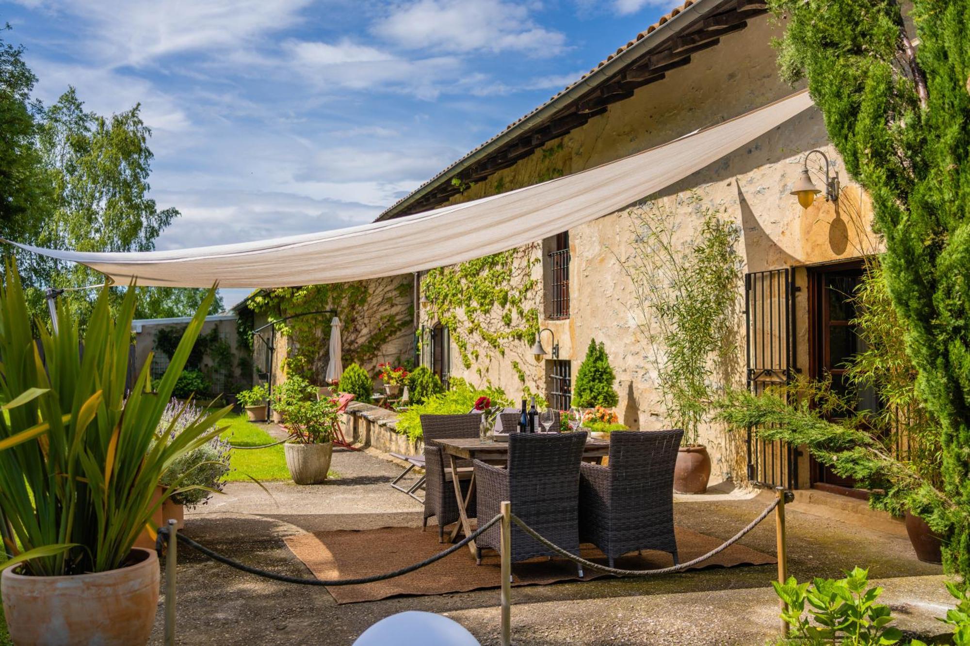 Hotel Palacio De Luko Exterior photo